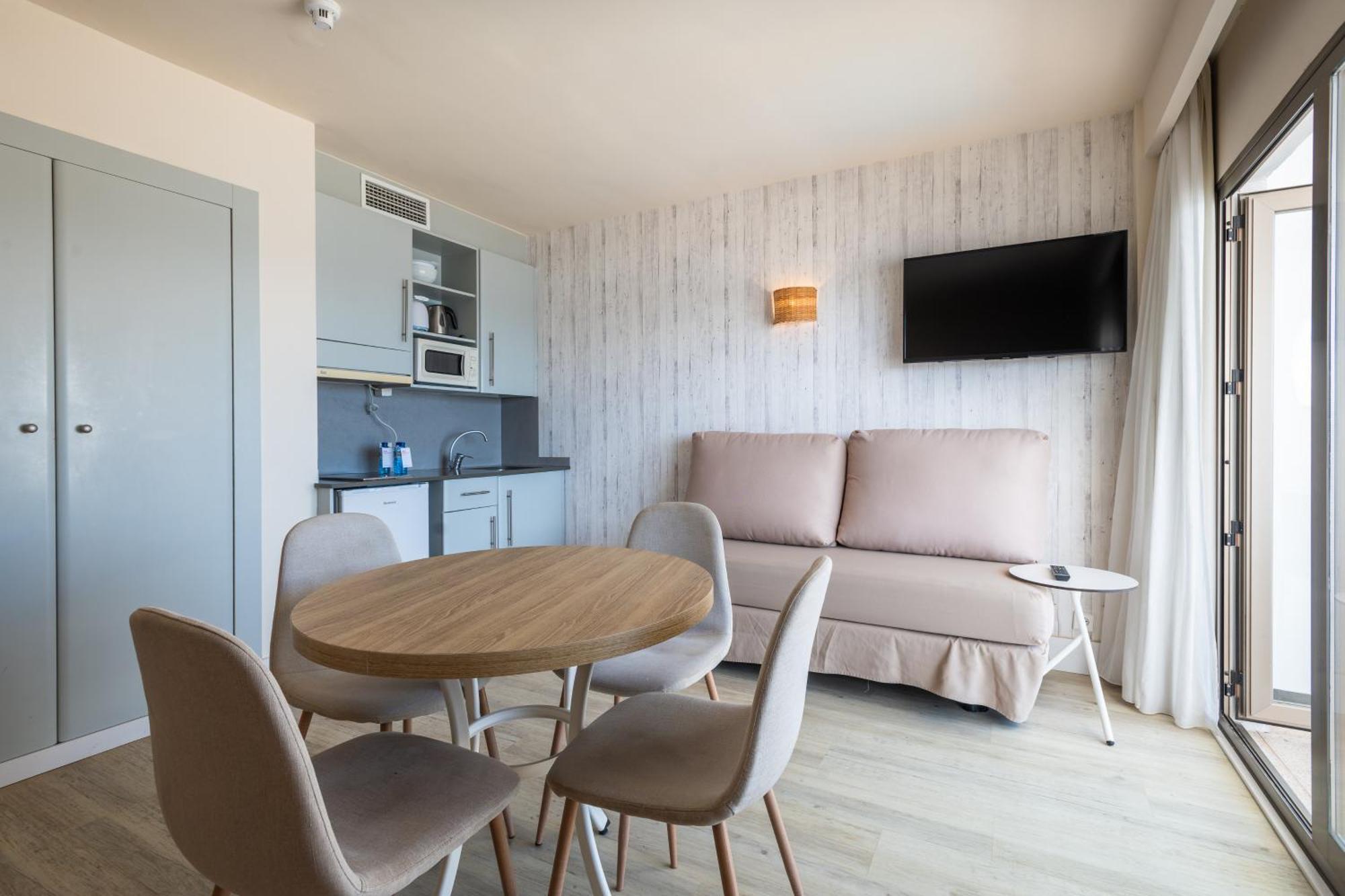 Suite voor 5 Personen met Uitzicht op Zee
